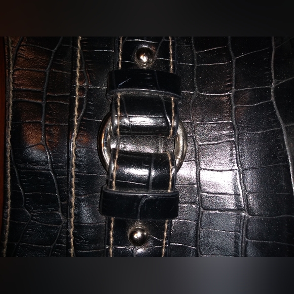Black Patent Leather Carryland Shoulder bag, Crocodile Pattern, Single S… - Picture 2 of 6